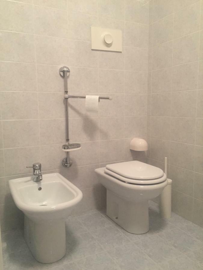Casa Palazzo Appartement Desenzano del Garda Buitenkant foto