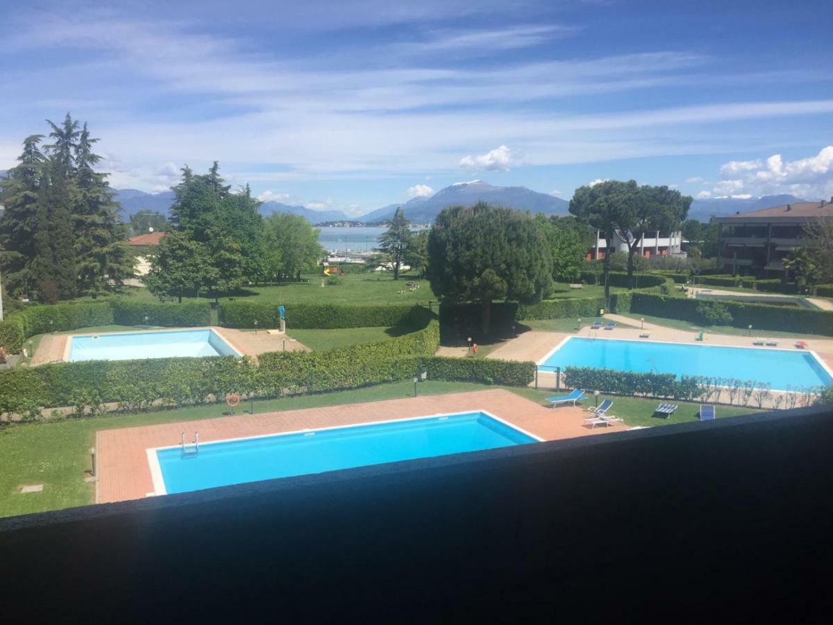 Casa Palazzo Appartement Desenzano del Garda Buitenkant foto